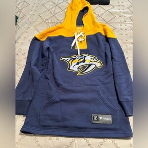 Fanatics NHL Nashville Predators Franchise Hoodie